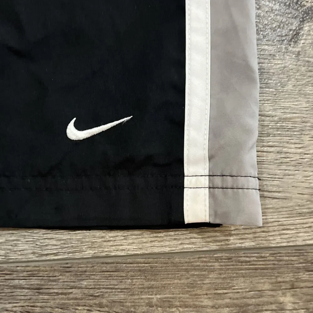 Vintage Y2K Nike Gray Tag Black Gray White Lined Track Pants - Youth XL 18-20